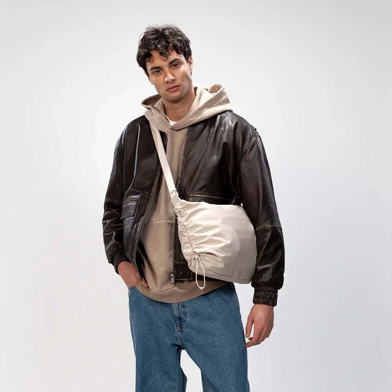Skara Large Shoulder Bag - Image 19