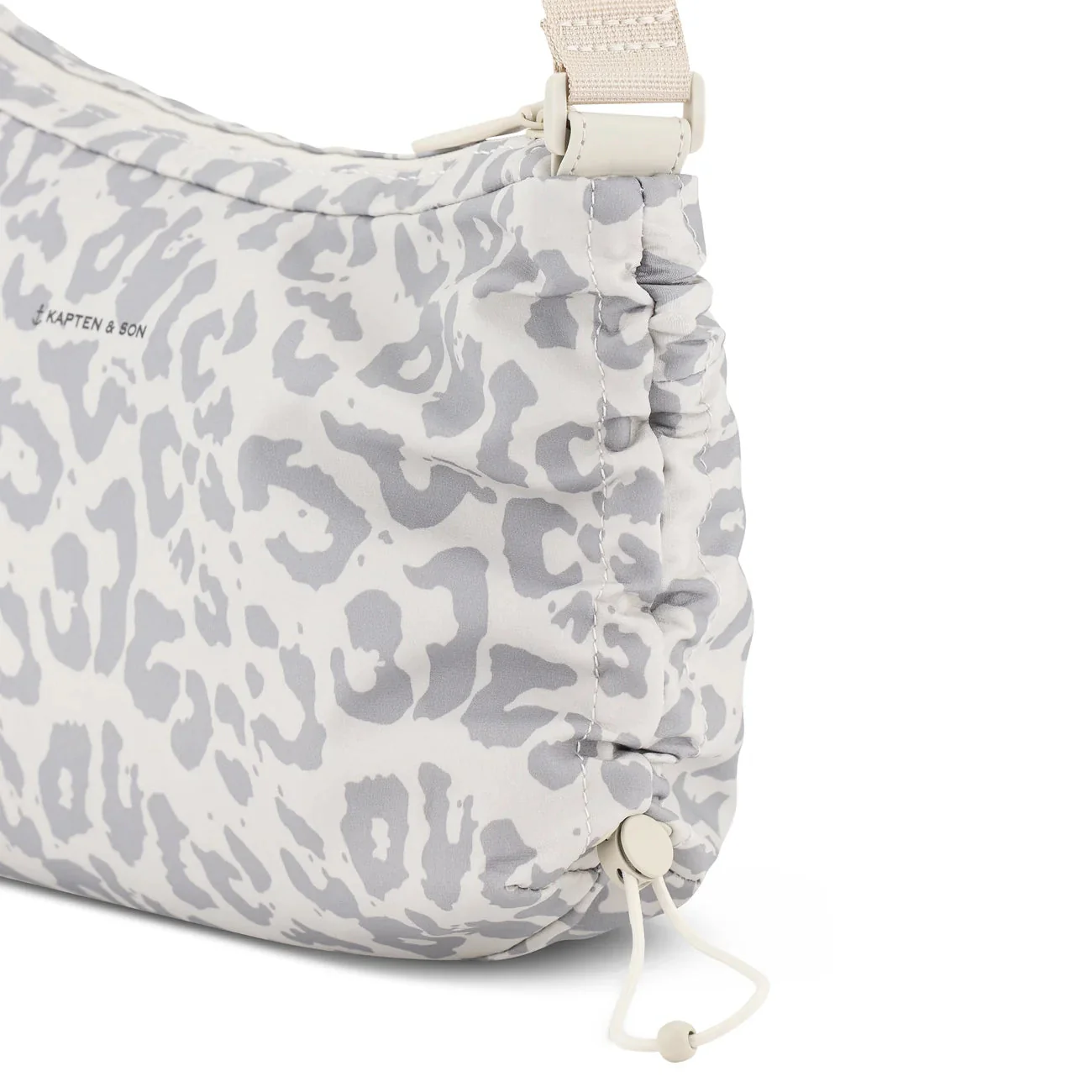 Skara Small Shoulder Bag - Image 31