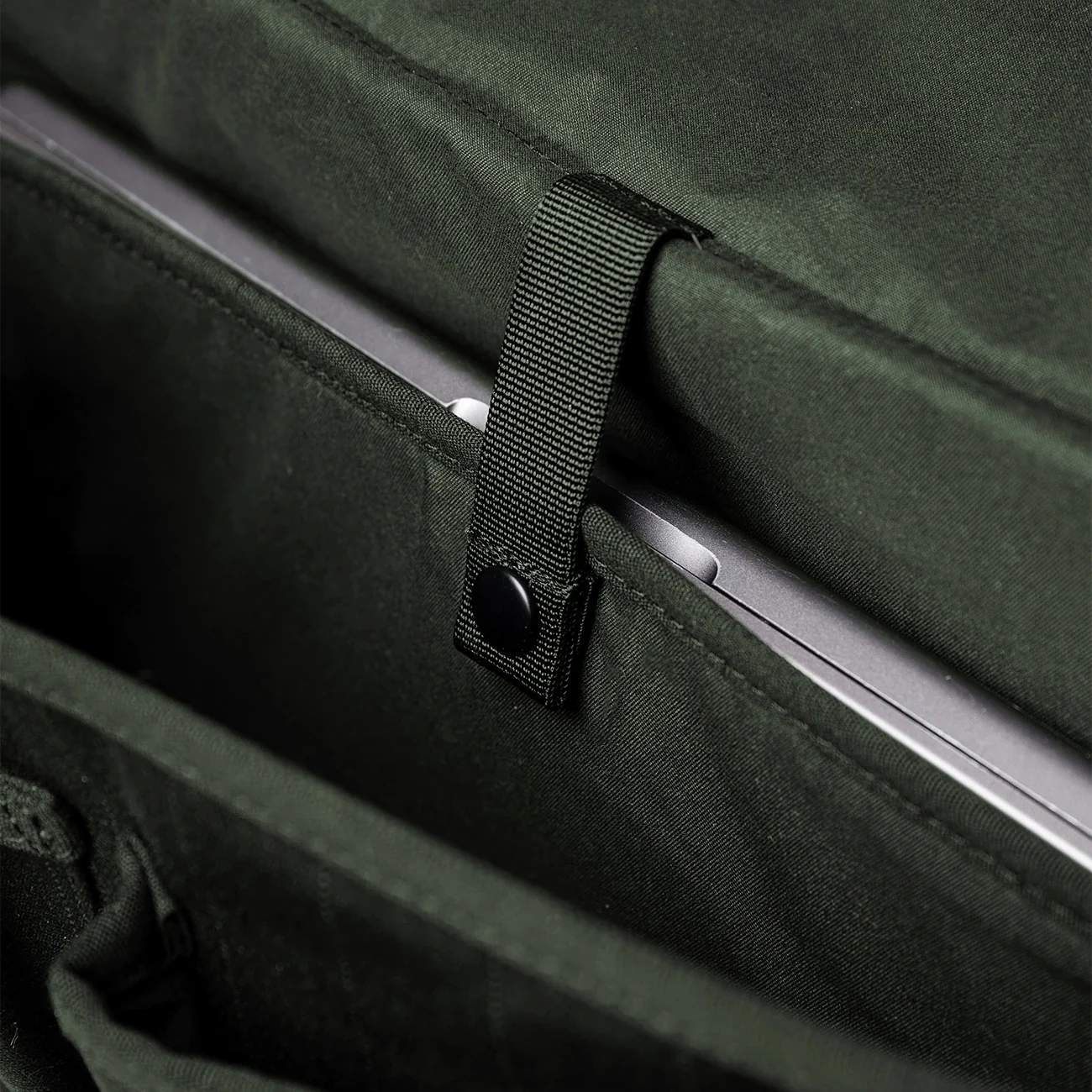Everyday Messenger Bag - Image 5
