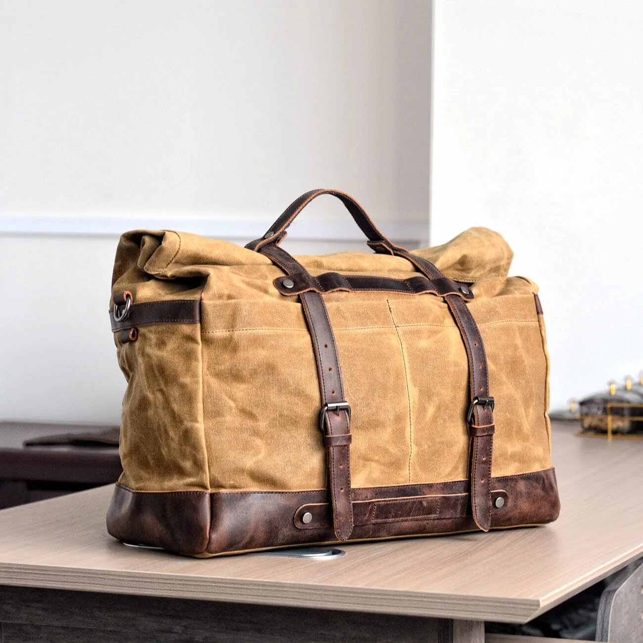 Waxed Canvas Duffle Bag | NUNAVUT - Image 16